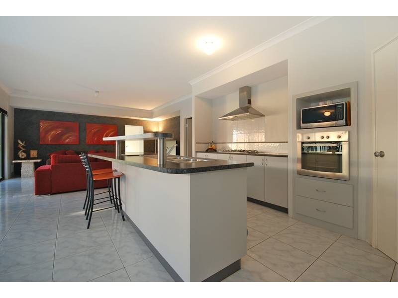 26 Shepperton Drive, Butler WA 6036