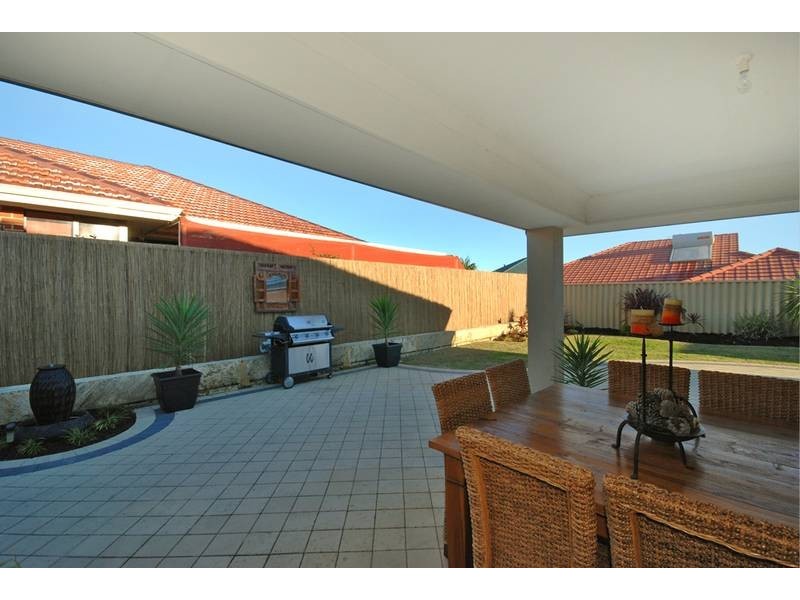 26 Shepperton Drive, Butler WA 6036
