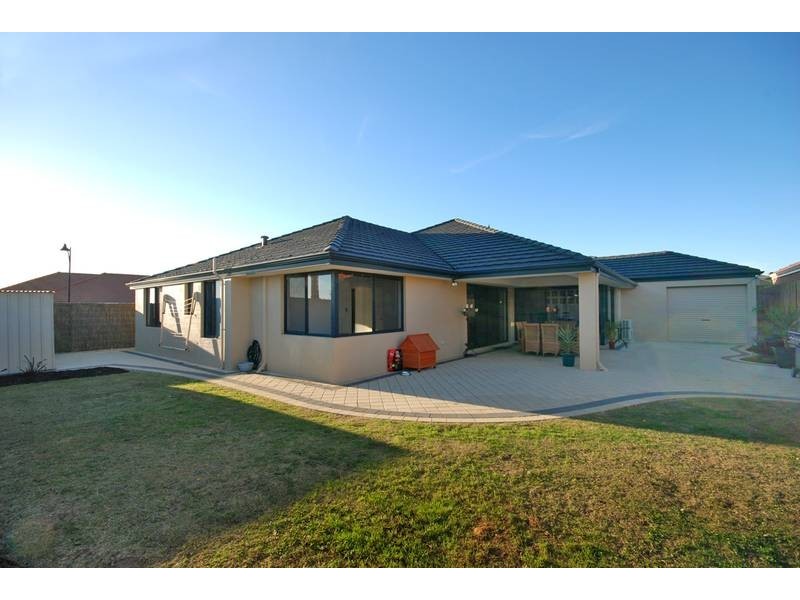 26 Shepperton Drive, Butler WA 6036