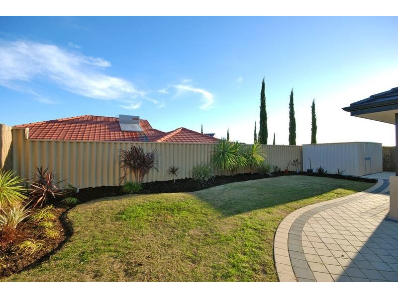 26 Shepperton Drive, Butler WA 6036