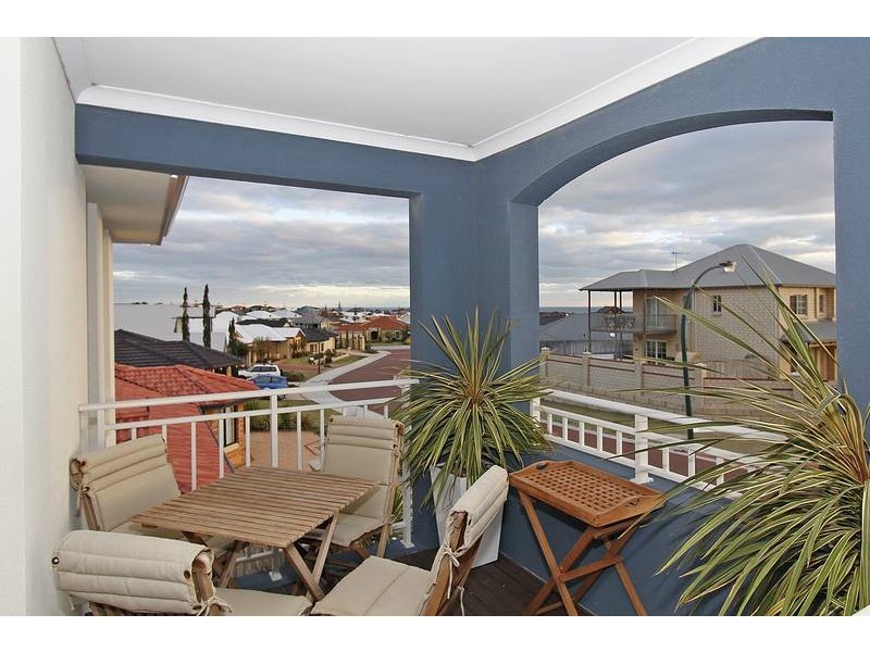 12 Doddington Way, Quinns Rocks WA 6030