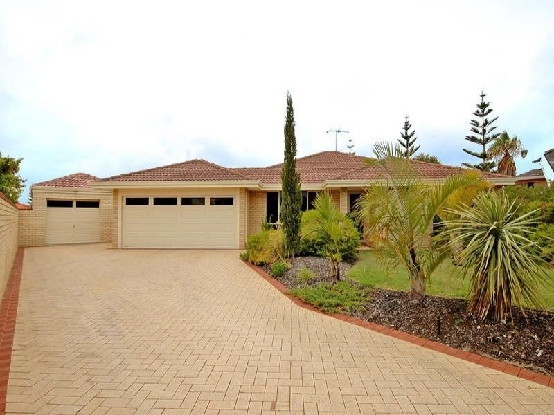 5 Galway Court, Mindarie WA 6030