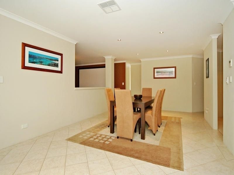 5 Galway Court, Mindarie WA 6030