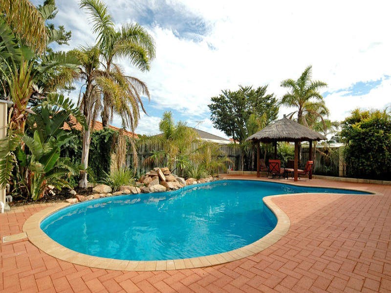 15 Tallinn Loop, Mindarie WA 6030