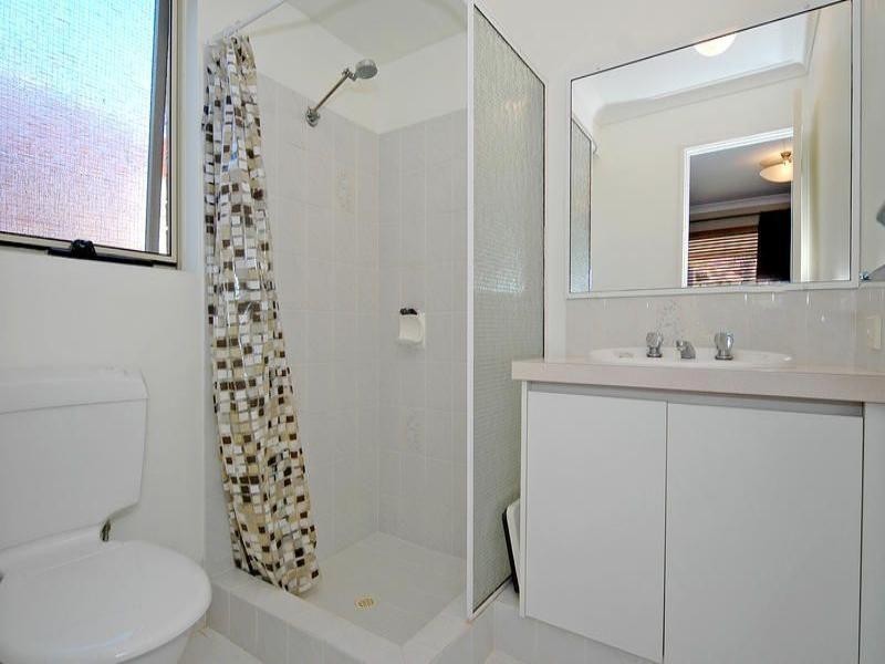 8 Fawley Retreat, Mindarie WA 6030