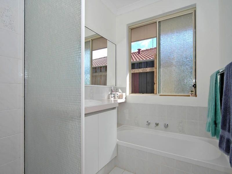 8 Fawley Retreat, Mindarie WA 6030