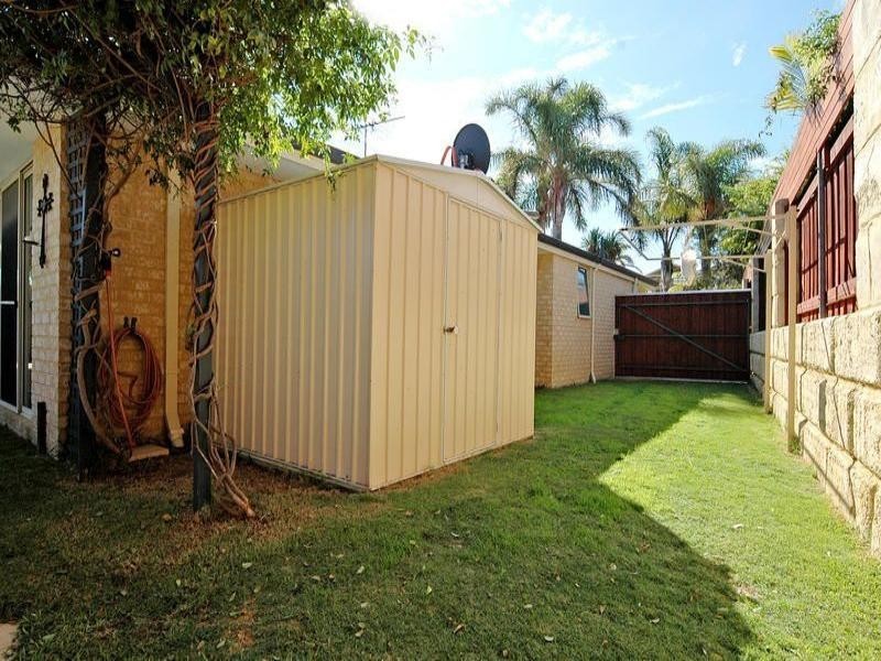 8 Fawley Retreat, Mindarie WA 6030