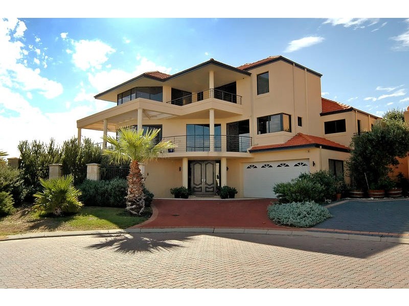 42 Clarecastle Retreat, Mindarie WA 6030