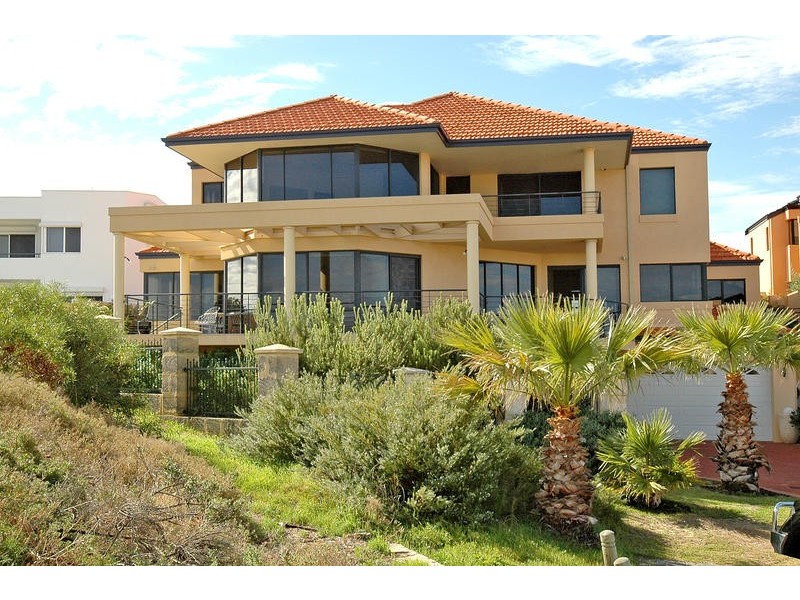 42 Clarecastle Retreat, Mindarie WA 6030