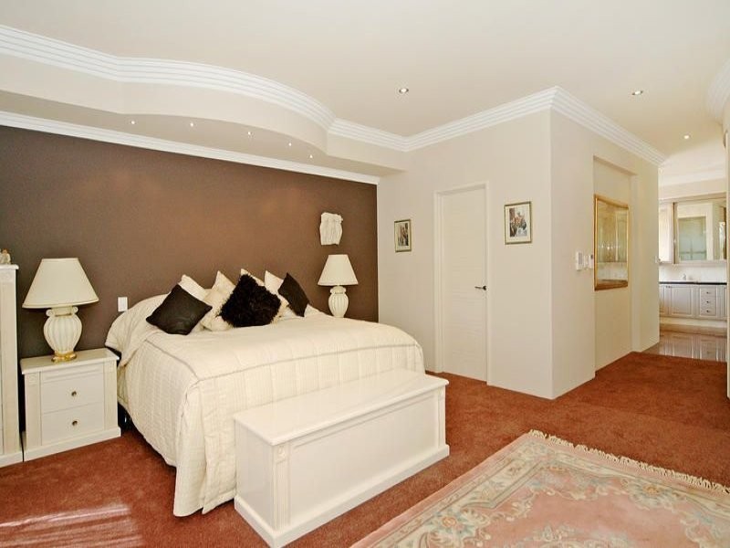 14 Rhodes Close, Mindarie WA 6030