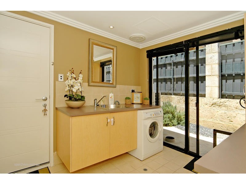 40 Andros Circuit, Mindarie WA 6030