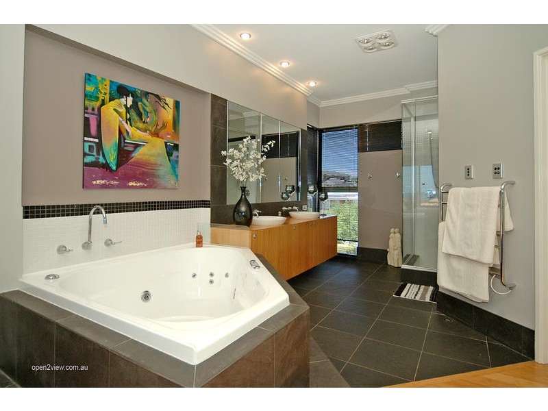 40 Andros Circuit, Mindarie WA 6030