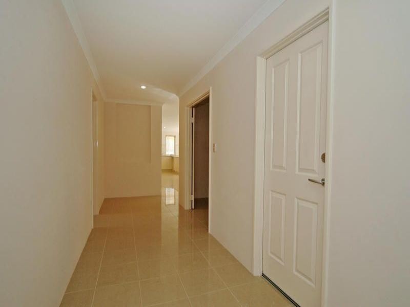 55 Sirius Ramble, Quinns Rocks WA 6030