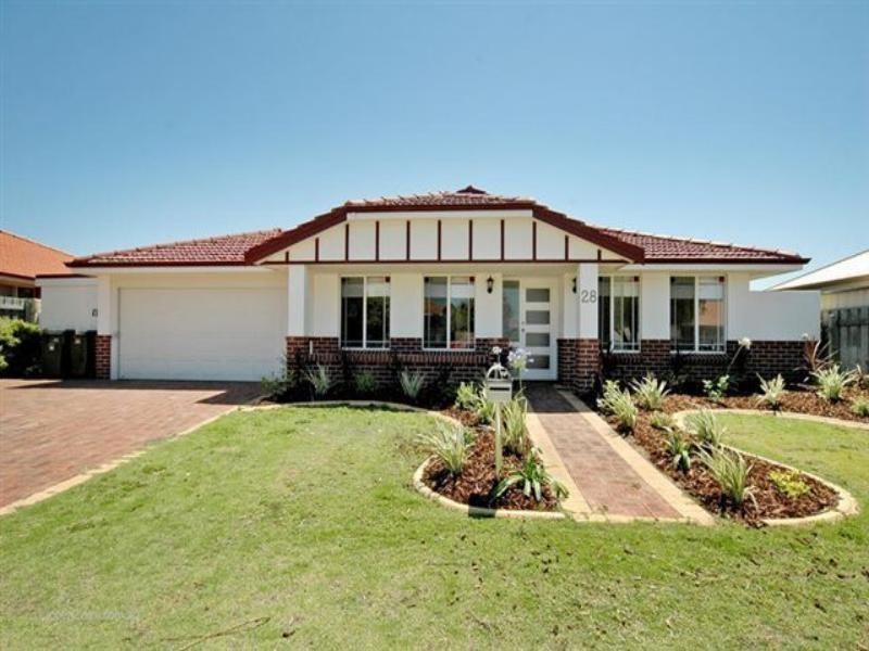 28 Rothesay Heights, Mindarie WA 6030