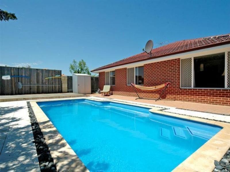 28 Rothesay Heights, Mindarie WA 6030