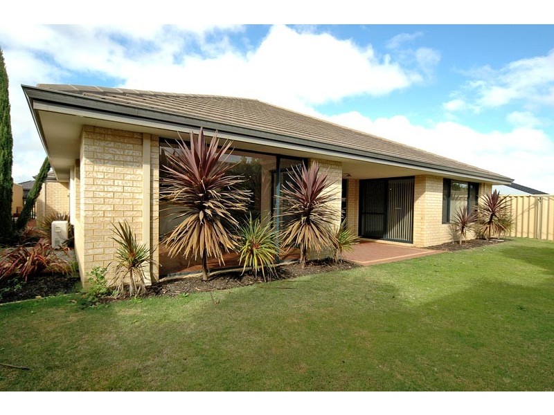 5 Irma Way, Butler WA 6036