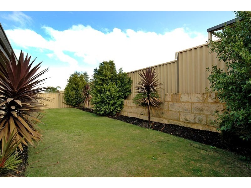 5 Irma Way, Butler WA 6036