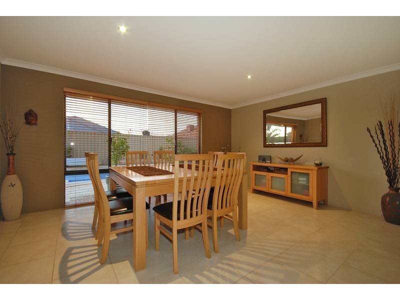 3 Haslingfield Wy, Butler WA 6036