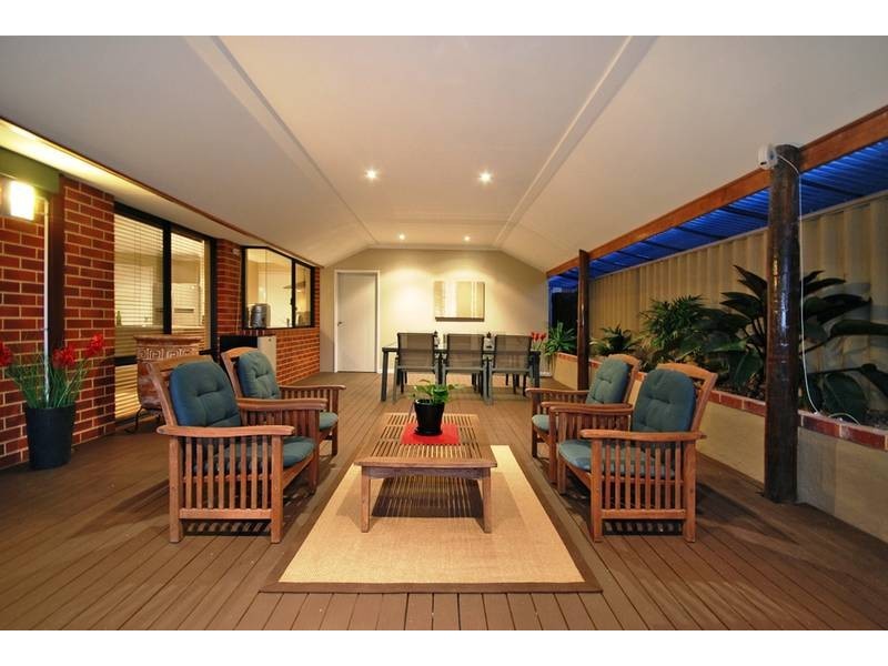 3 Haslingfield Wy, Butler WA 6036