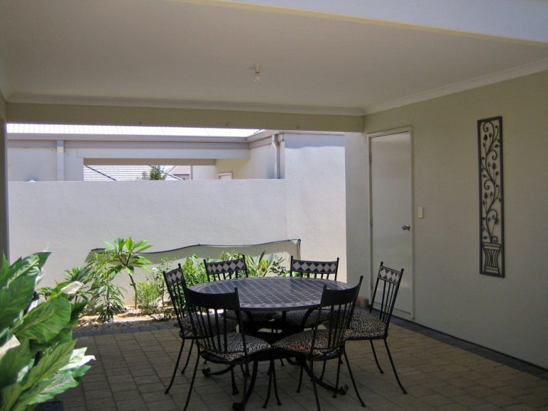 30 Gaudi Way, Clarkson WA 6030