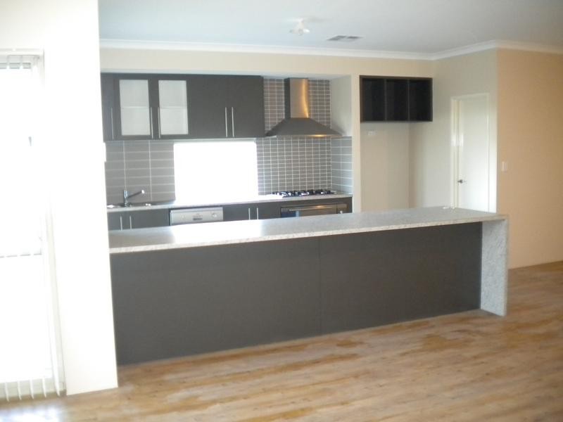23 Helmsdale Loop, Butler WA 6036
