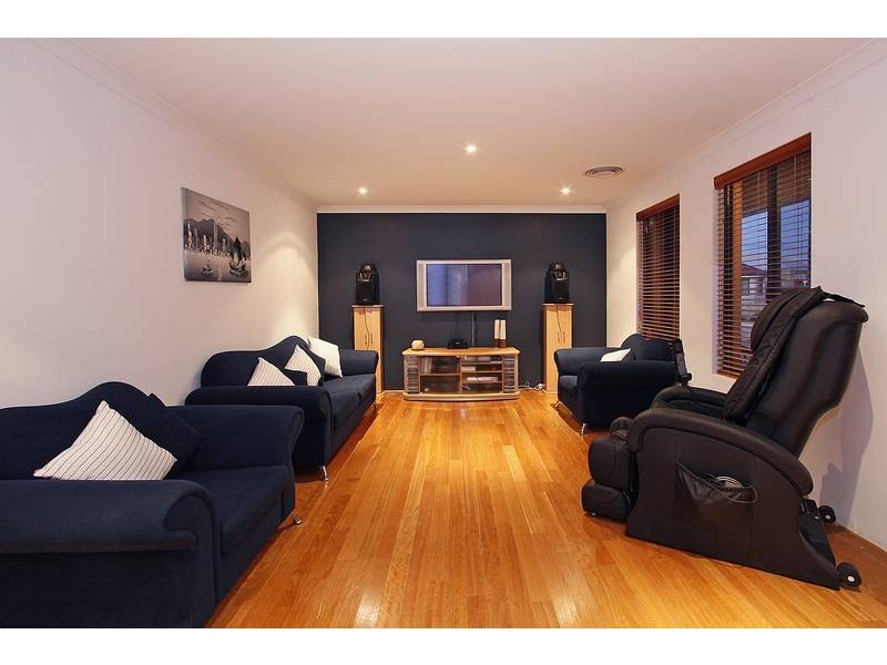 7 Coniston Parkway, Butler WA 6036