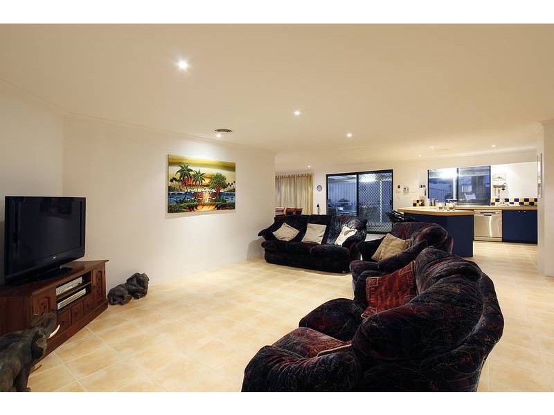 7 Coniston Parkway, Butler WA 6036