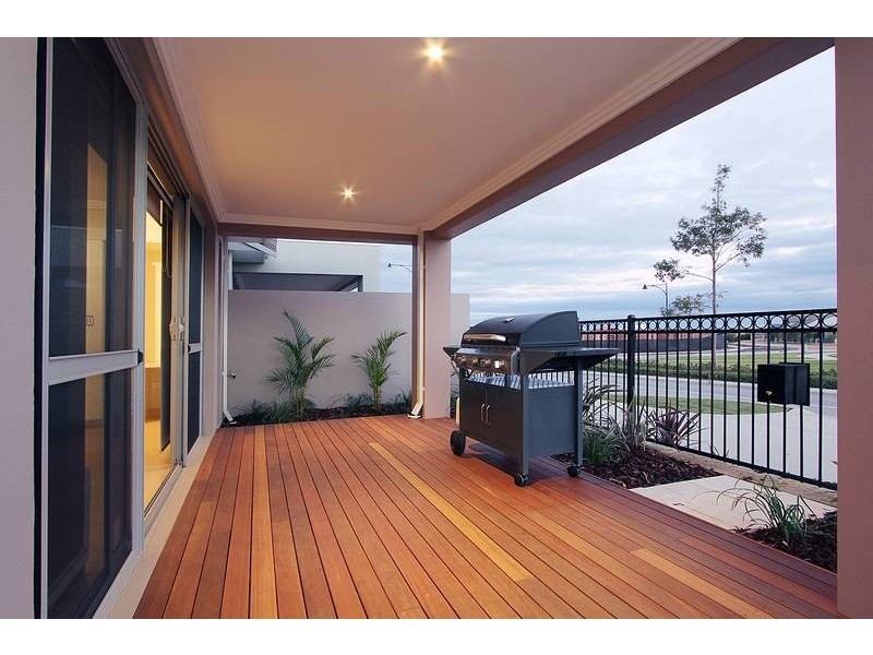 118 Camborne Parkway, Butler WA 6036