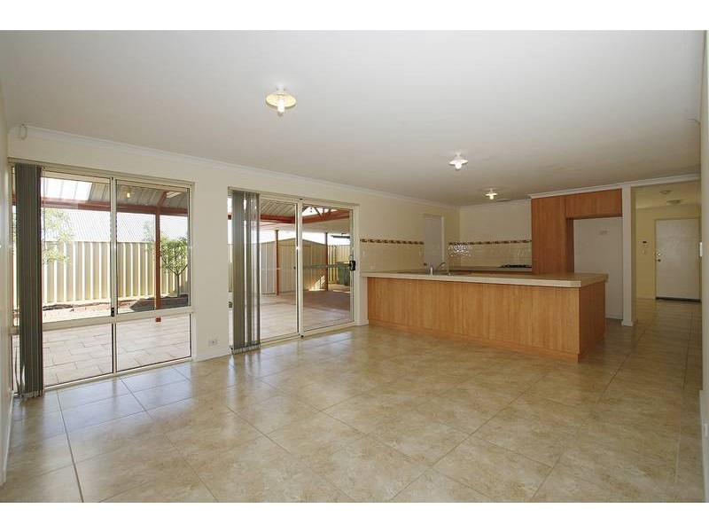 6 Kilmaine Road, Ridgewood WA 6030