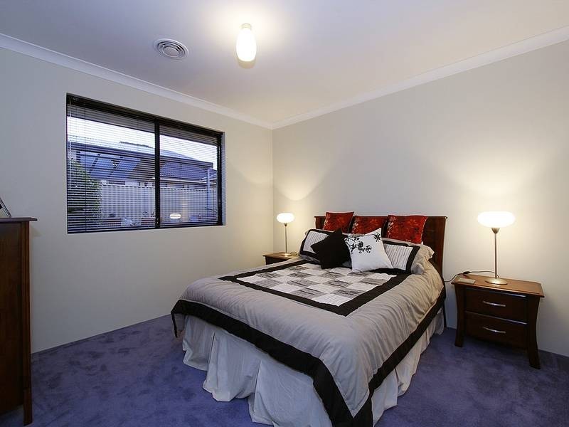 23 Eversden Crescent, Butler WA 6036