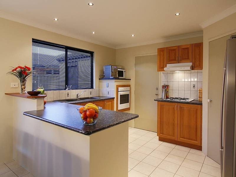 23 Eversden Crescent, Butler WA 6036