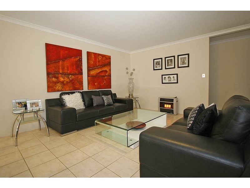 33 Sanderstead Loop, Butler WA 6036