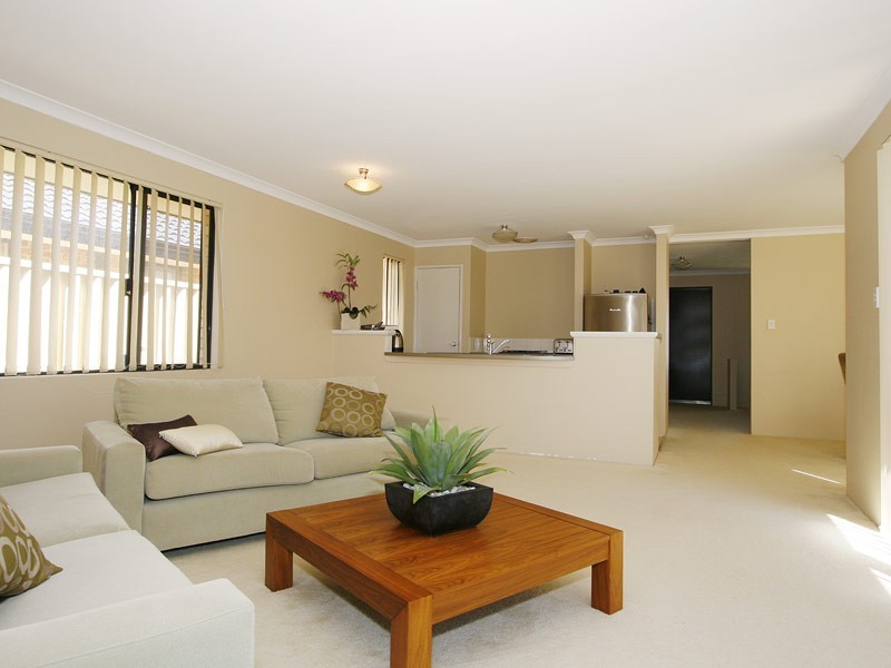 4 Colmworth Way, Butler WA 6036