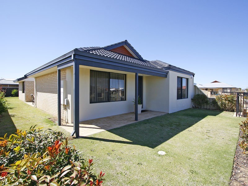 4 Colmworth Way, Butler WA 6036