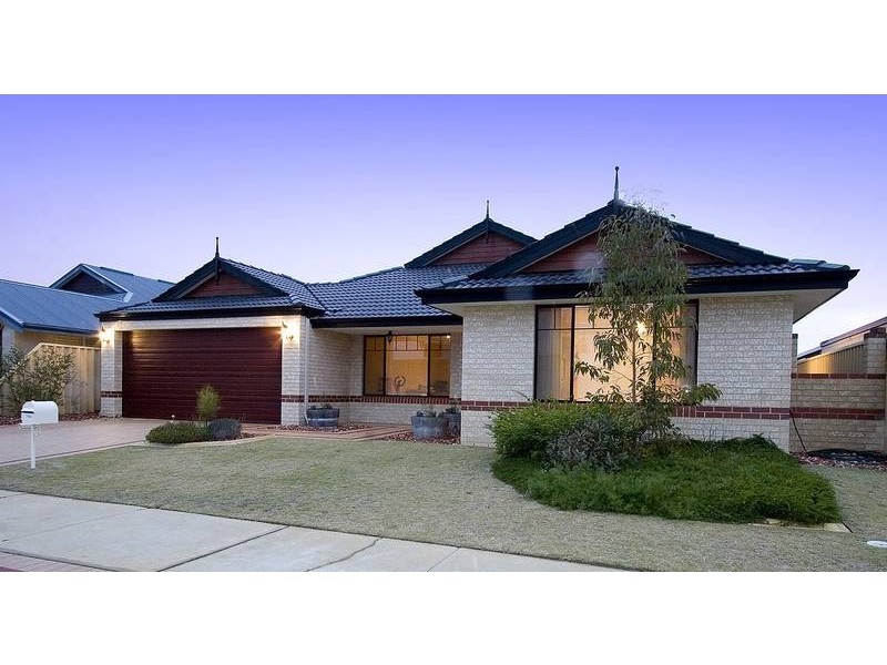 14 Shepperton Drive, Butler WA 6036
