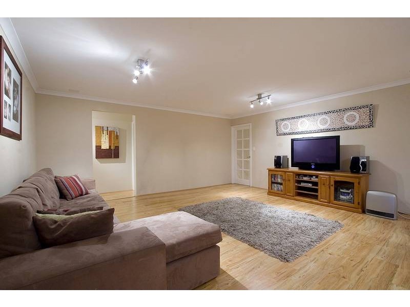 14 Shepperton Drive, Butler WA 6036