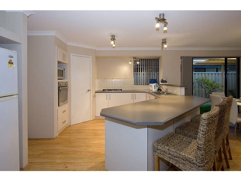 14 Shepperton Drive, Butler WA 6036