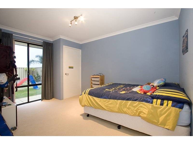 14 Shepperton Drive, Butler WA 6036