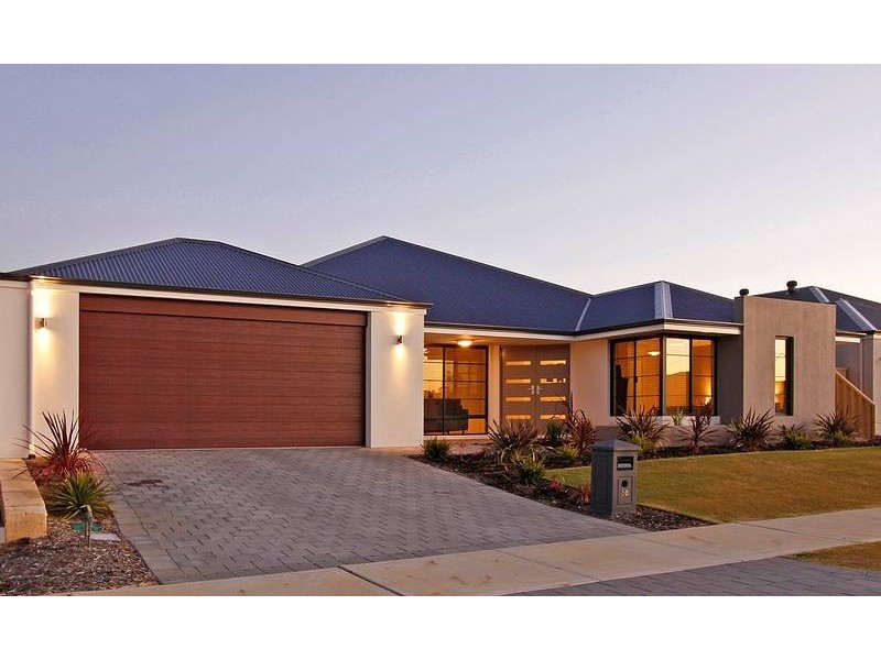 60 Finglas Meander, Butler WA 6036
