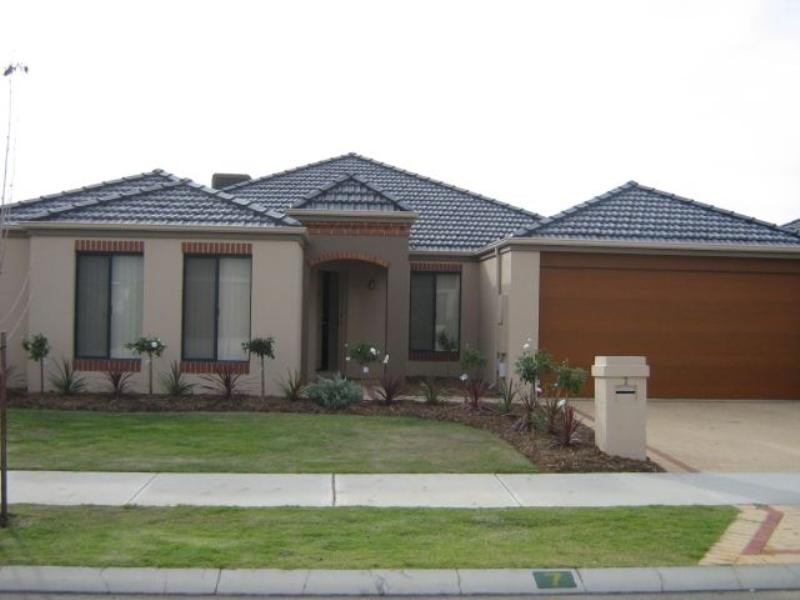 7 Leyland Road, Butler WA 6036