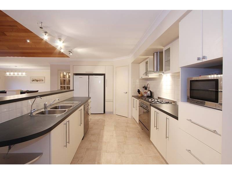 31 Rupara Circle, Quinns Rocks WA 6030