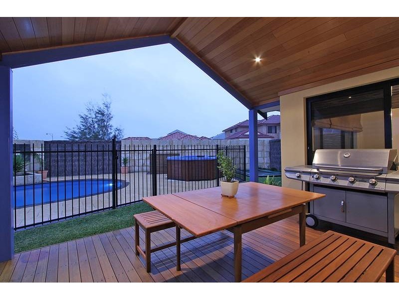 31 Rupara Circle, Quinns Rocks WA 6030