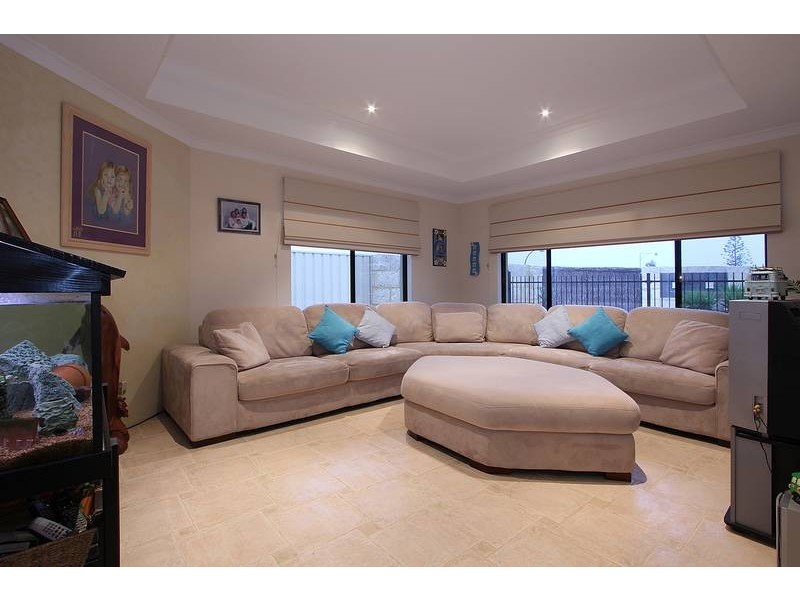 31 Rupara Circle, Quinns Rocks WA 6030