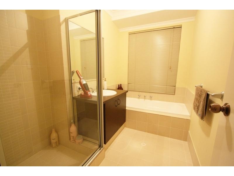 64 Wicklow Circle, Darch WA 6065
