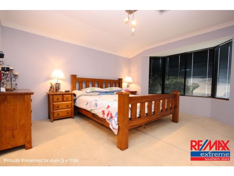 18 Yarrow Drive, Beechboro WA 6063