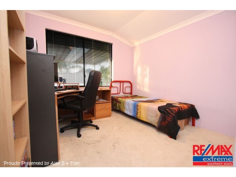 18 Yarrow Drive, Beechboro WA 6063