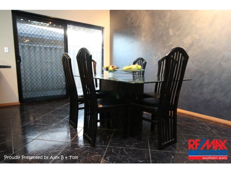 18 Yarrow Drive, Beechboro WA 6063