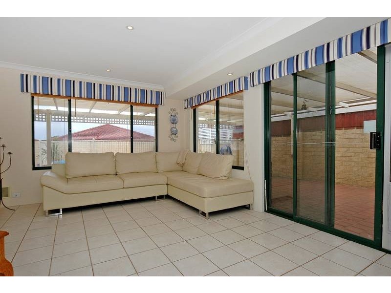 56 Fowey Loop, Mindarie WA 6030