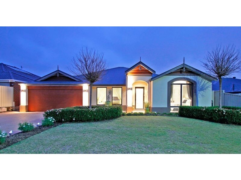 154 Golf Links Drive, Carramar WA 6031