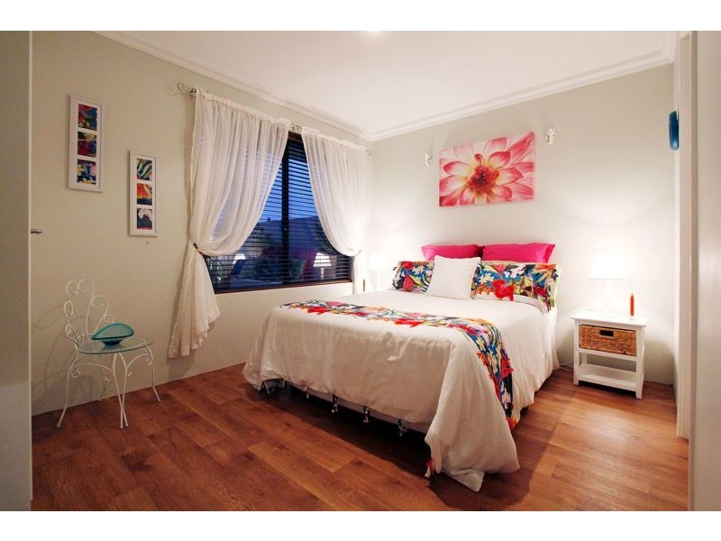 154 Golf Links Drive, Carramar WA 6031